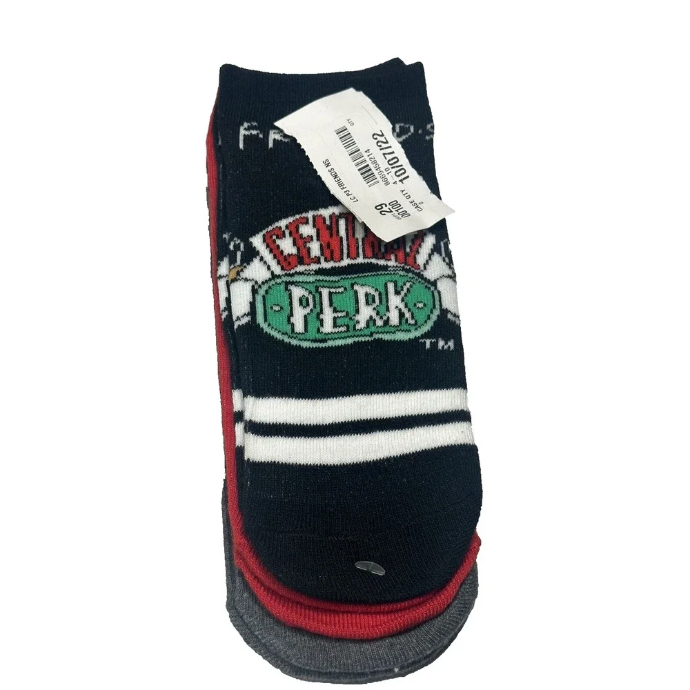 3 pairs womens FRIENDS low cut ankle socks size 4-10‎